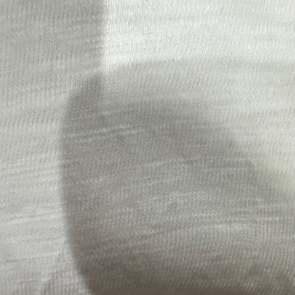 White House Black Market Textured White V-Neck Tee - Picture 8 of 8